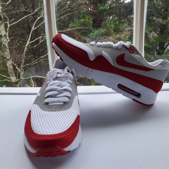 Nike Air Max 1 Ultra Essential - Picture 3 of 6
